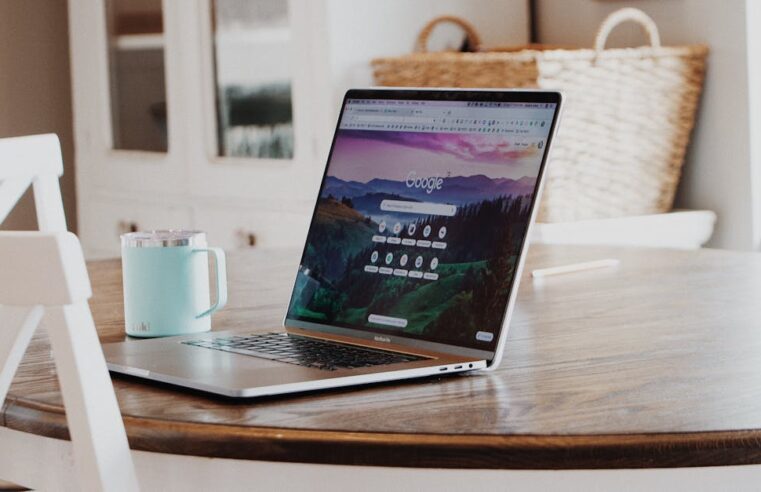 MacBook Air OLED: Adiamento para 2029? Rumores Abatem Apple